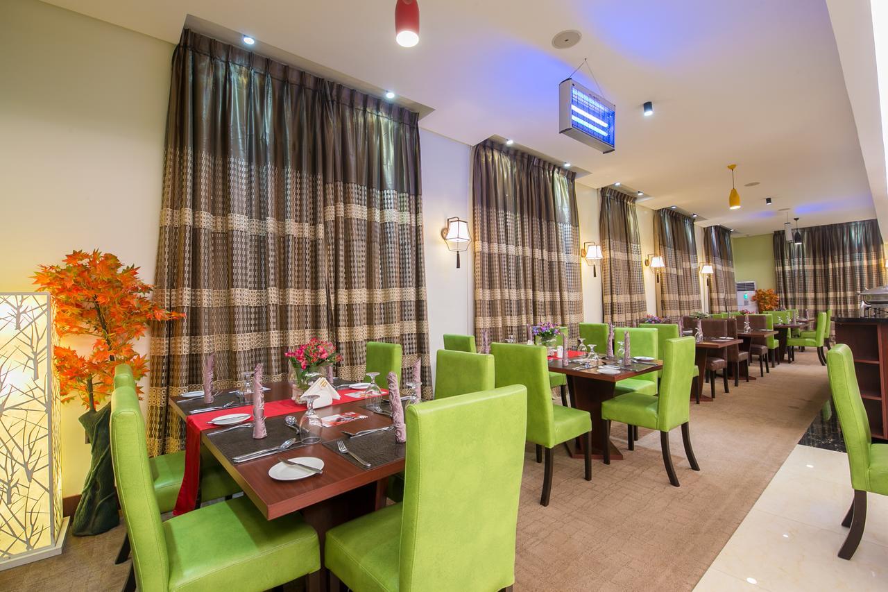 Grand Pela Hotel & Suites Абуджа Екстер'єр фото